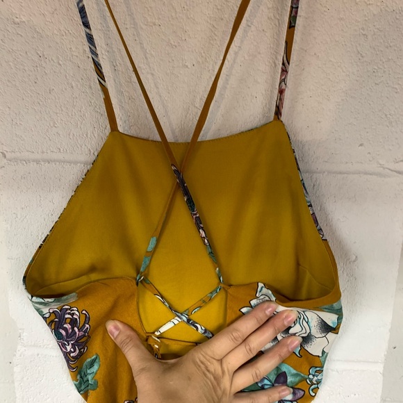 Stunning women’s Windsor Jumpsuit Size Medium - Picture 3 of 3